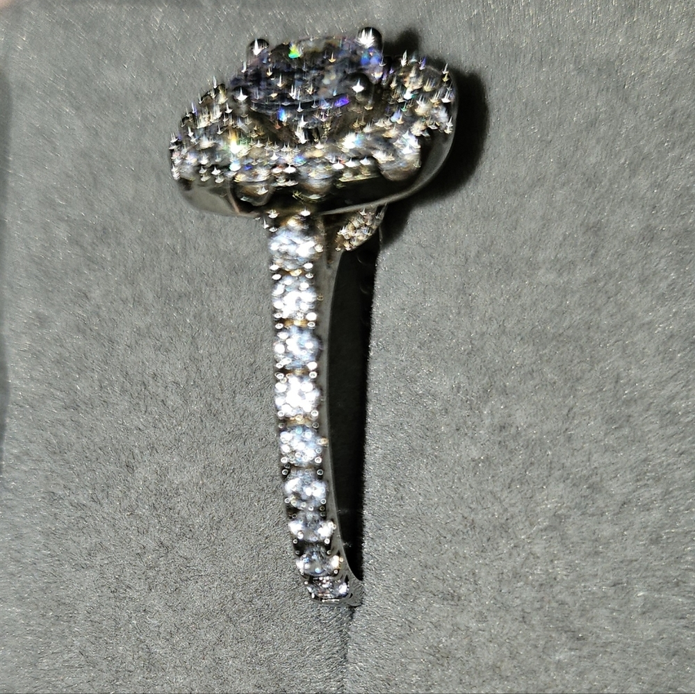 3+ carat moissanite sterling silver ring size 8.5